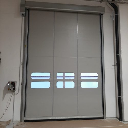 דלת פנל קשיח